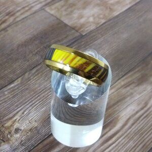 New, Size 11, 8 mm Stainless Steel Band Gold-Brown, Yellow, Cream, Black Mix